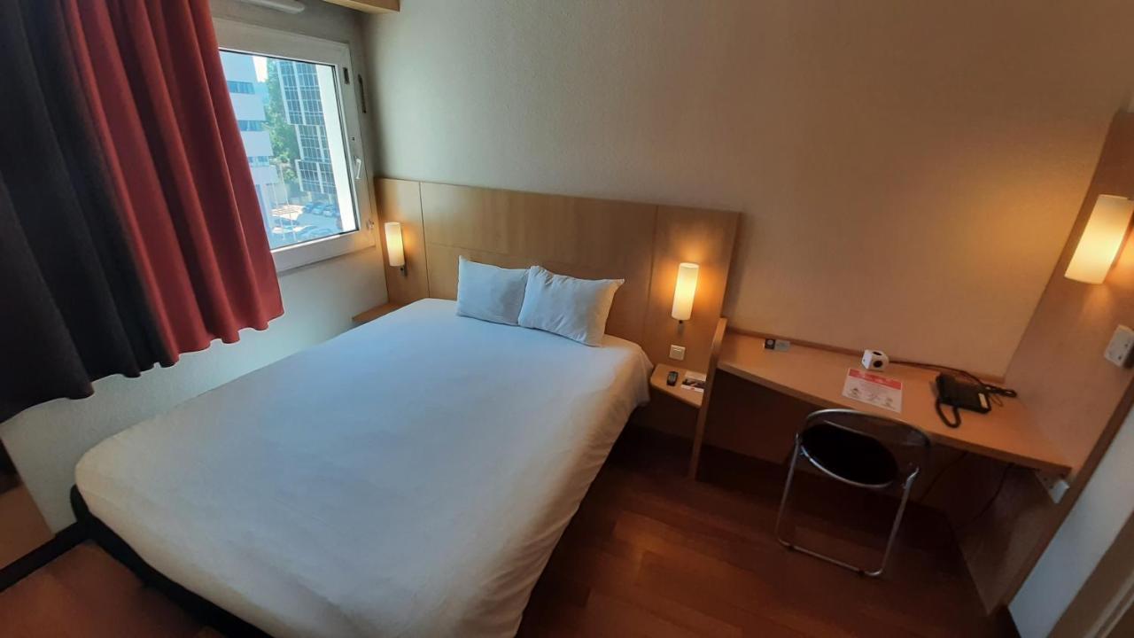 Ibis Jose Malhoa Lisboa